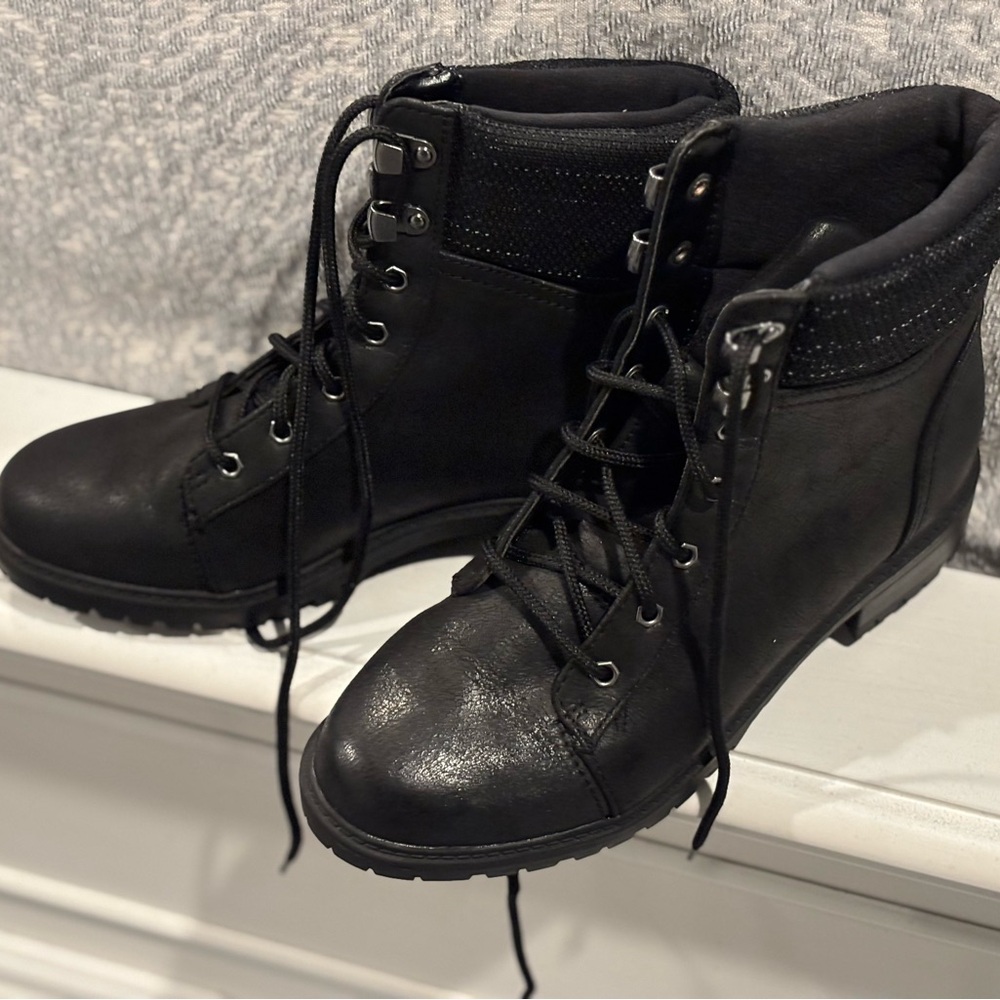 Women's Black Lace-Up Boots
